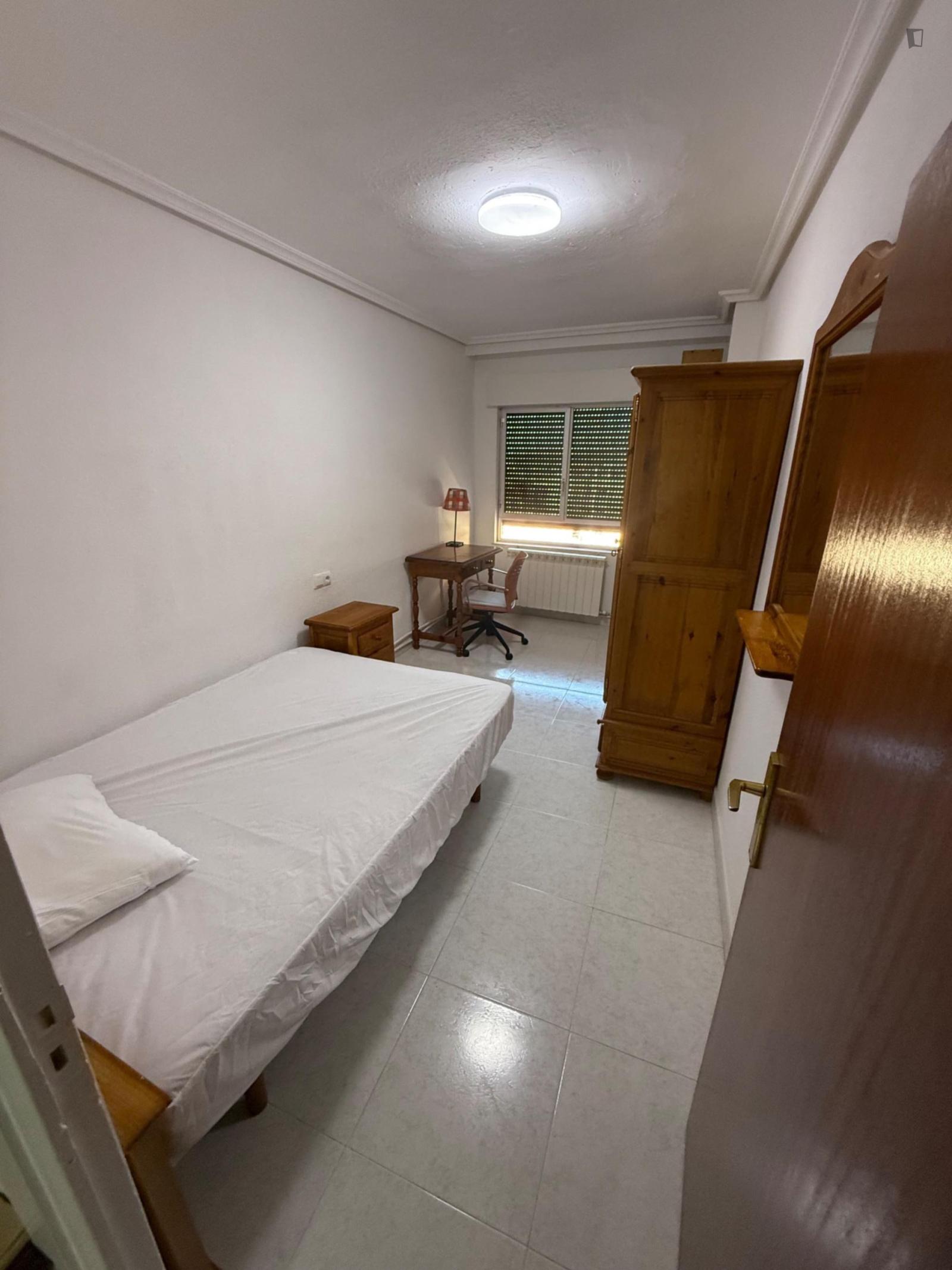Dreamy Double Bedroom Close To Faculty Of Pharmacy Of The University Of Salamanca - 1