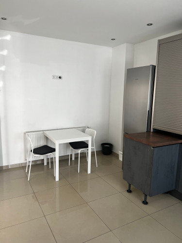 Quiet & modern suite (Hanau) - Gallery - 11