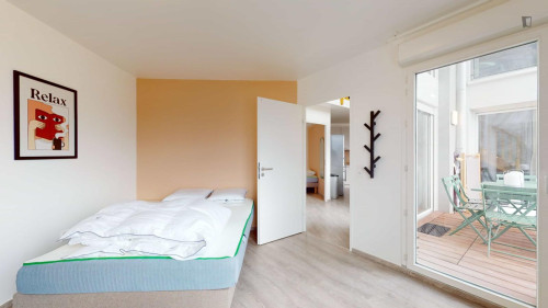 Lovely double bedroom near Pont de Bezons tram stop - Gallery - 5