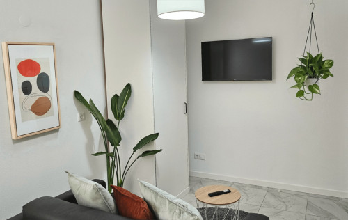 Stylish Coliving Apartments in Central Funchal with Community Feel