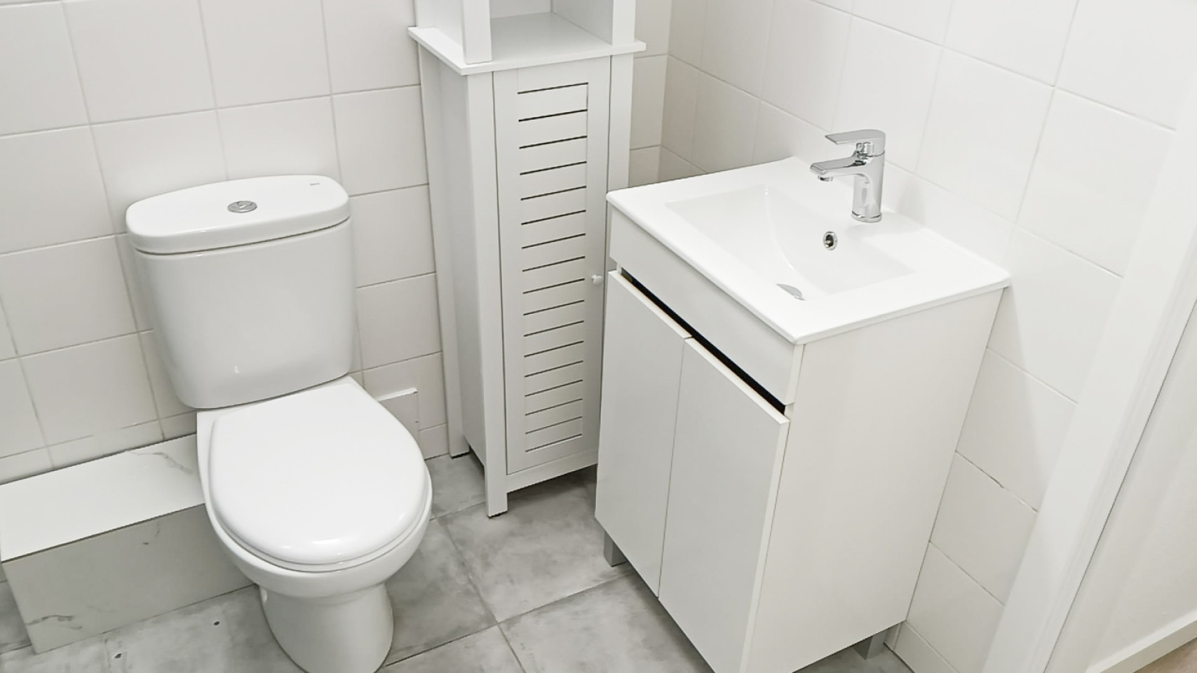 Deluxe Studio With Separate Kitchen - 19