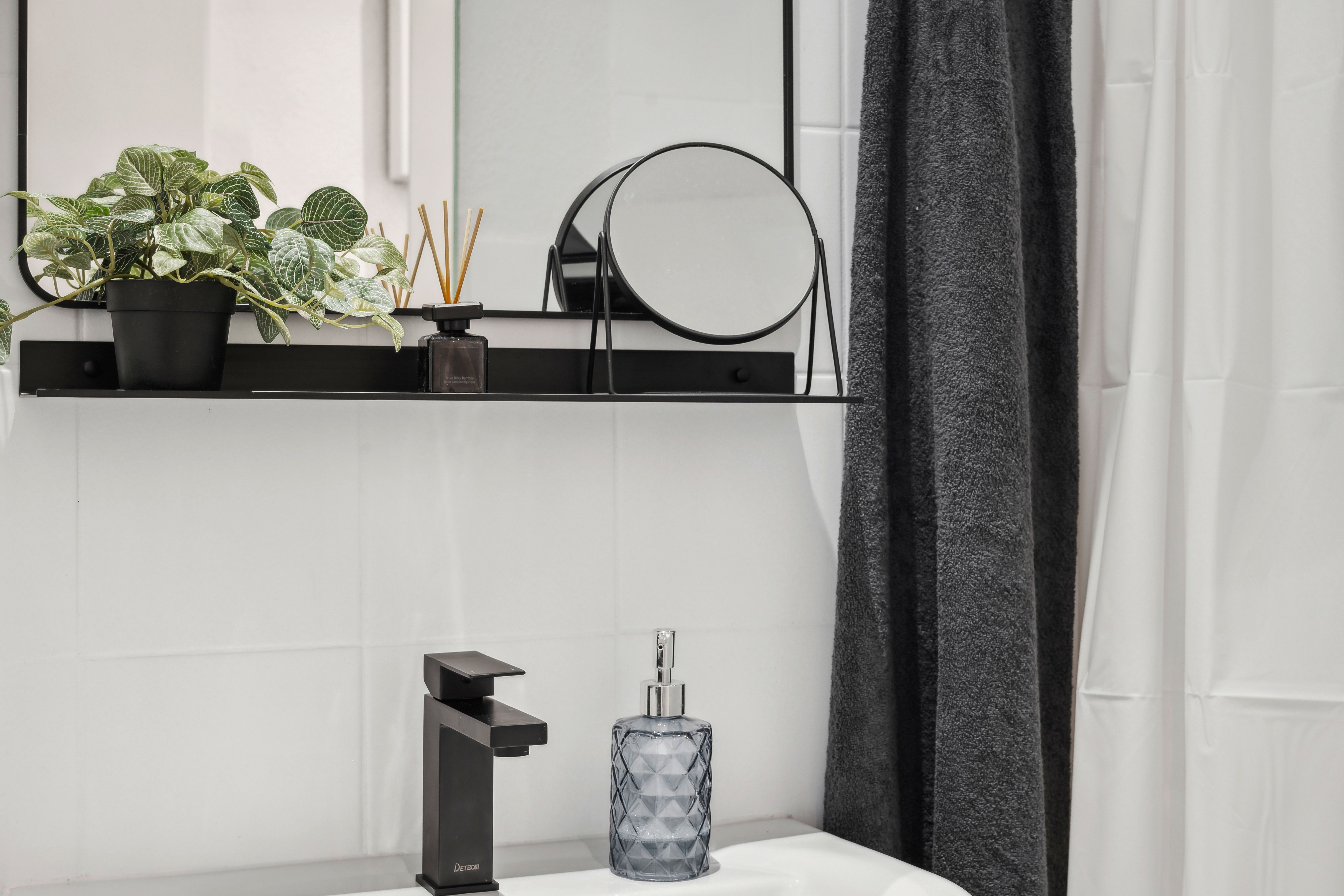  Modern Design Apartment – Prime Location In Wuppertal  -  Modern Design Apartment – Prime Location in Wuppertal  - Gallery -  18