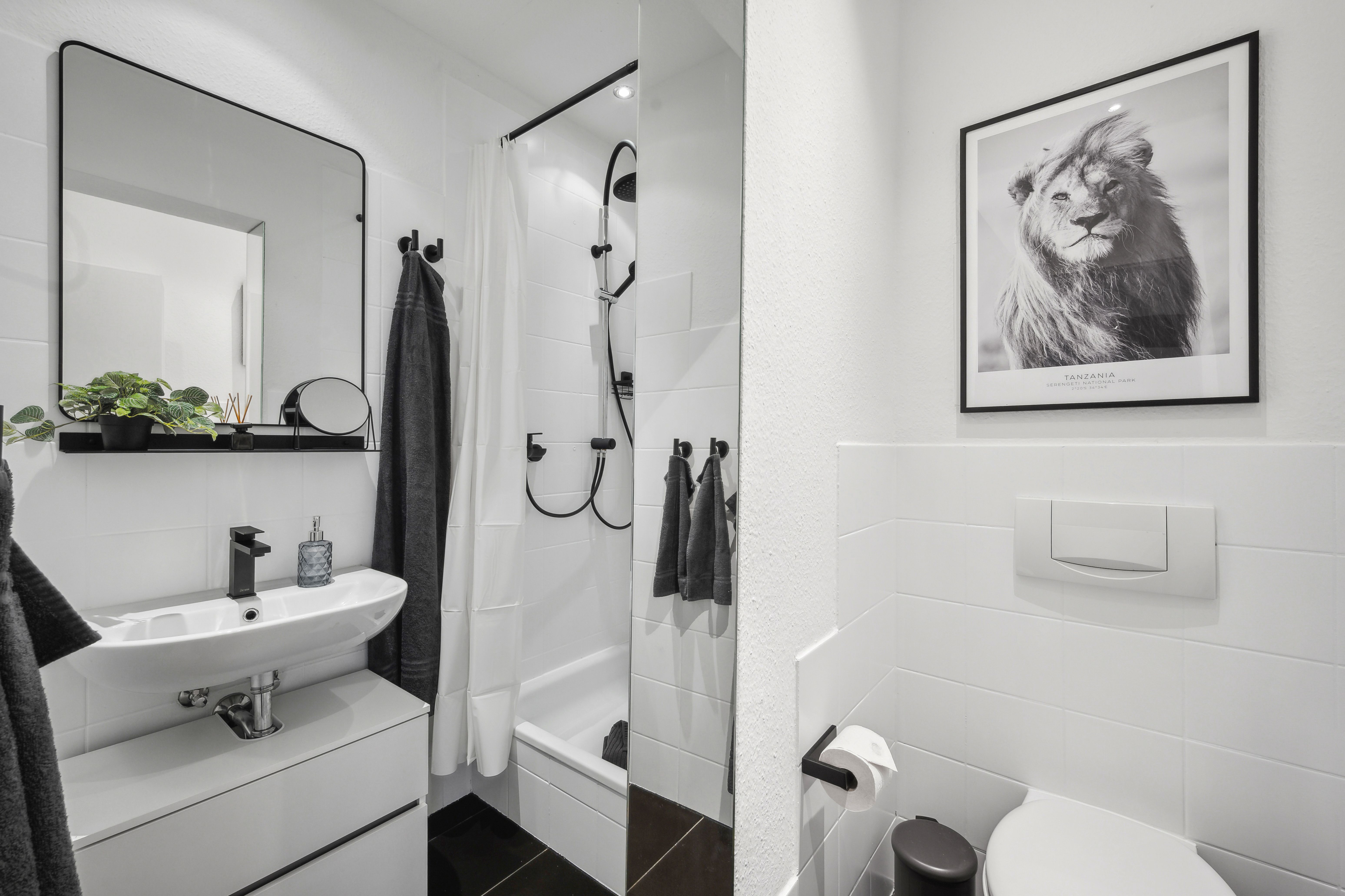  Modern Design Apartment – Prime Location In Wuppertal  -  Modern Design Apartment – Prime Location in Wuppertal  - Gallery -  19