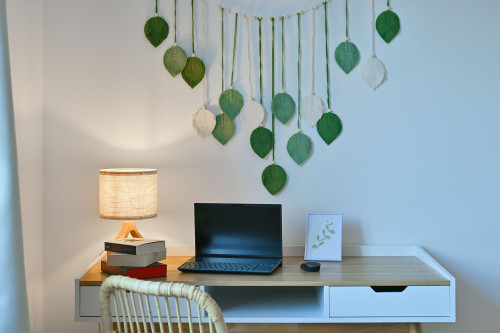 Renovated City Apartment with Dedicated Workspace - Gallery - 21