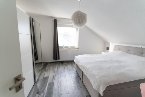 Geschmackvolle & moderne Wohnung im Grünen - Gallery - 10