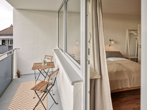 Modern | Workplace | Central | Balcony