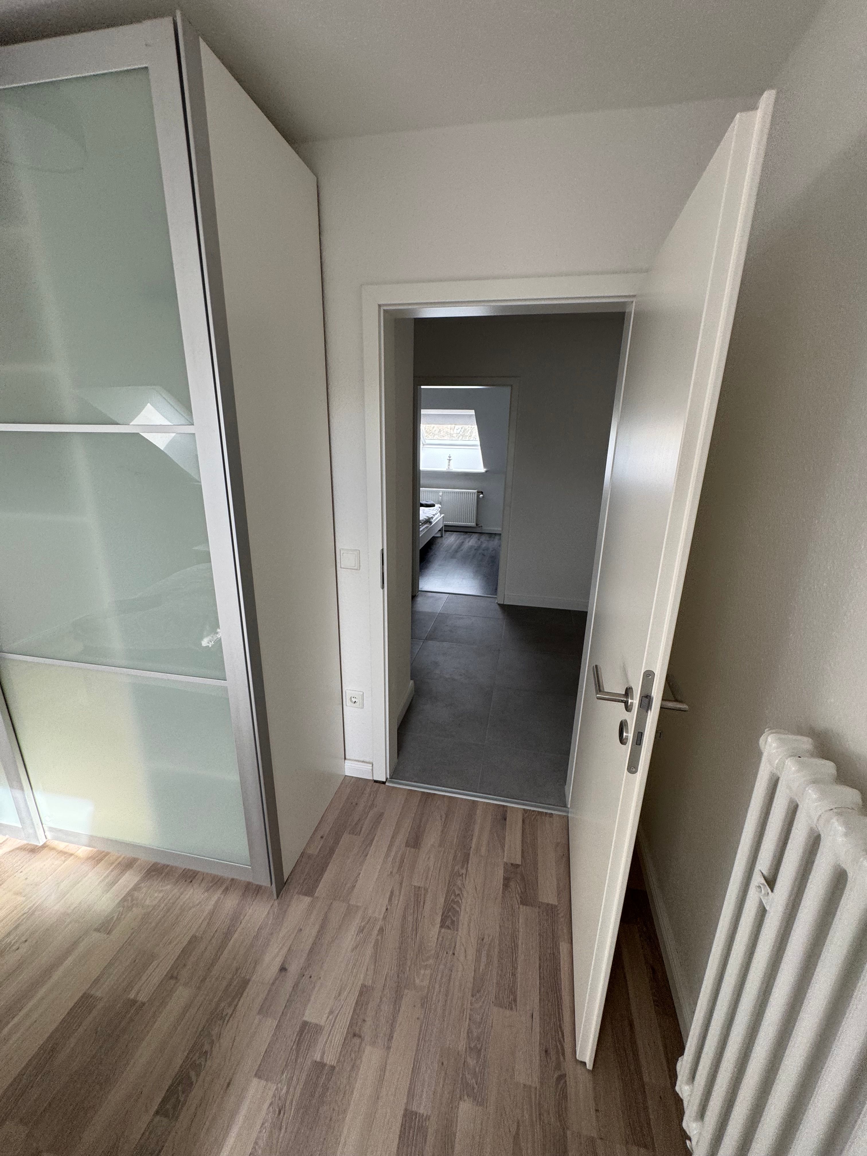 Perfect And Bright Suite In Mülheim An Der Ruhr - 11