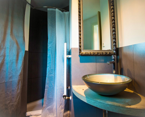 Modern Loft (120 sqm) for up to 8 Guests – Fully Furnished, No Deposit, Cleaning Service Included! - Gallery - 12