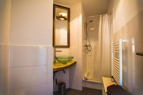 Modern Loft (120 sqm) for up to 8 Guests – Fully Furnished, No Deposit, Cleaning Service Included! - Gallery - 11