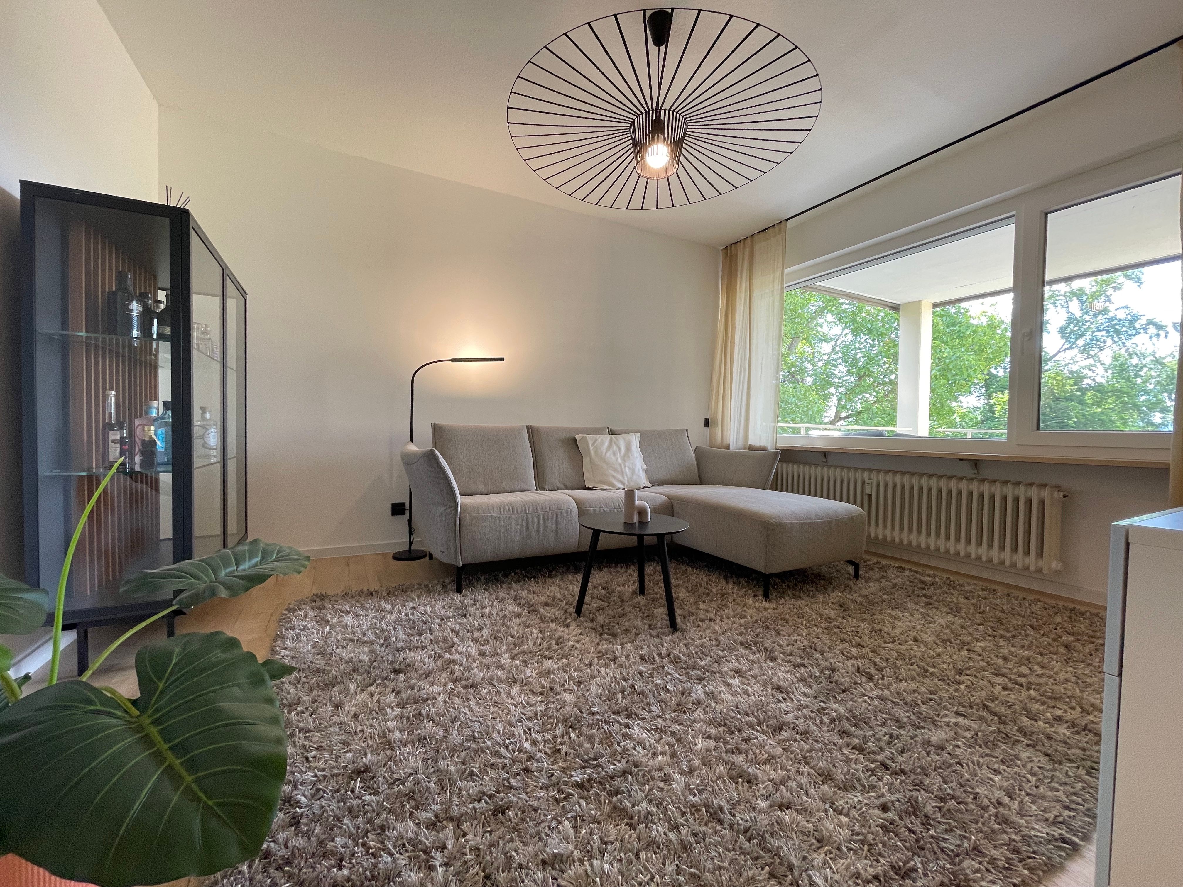 Spacious, Modern Living With Lake Constanze View - 22