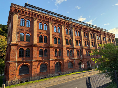 Gorgeous, Spacious and Bright Loft Apartment in Dresden