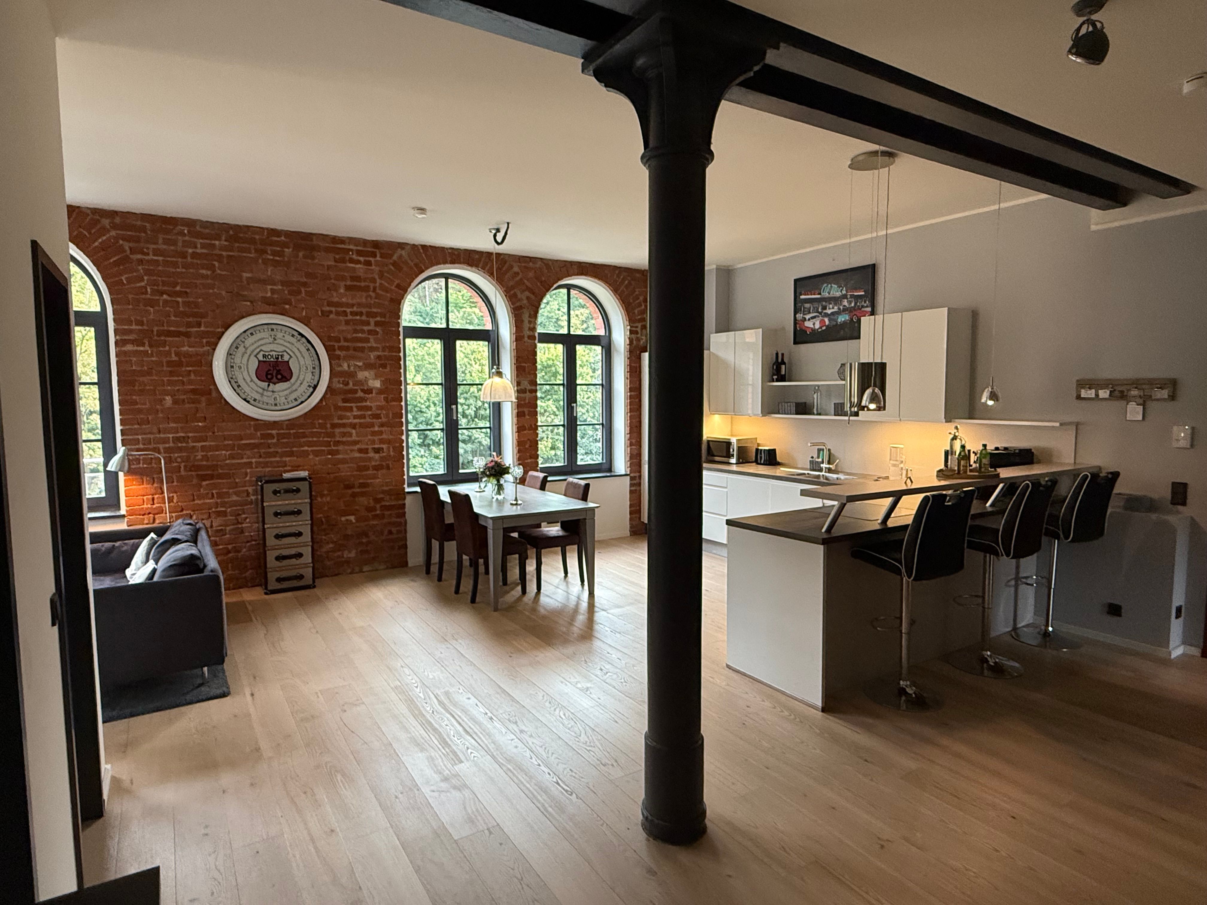  Gorgeous, Spacious And Bright Loft Apartment In Dresden  -  Gorgeous, Spacious and Bright Loft Apartment in Dresden  - Gallery -  22