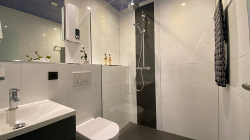 Luxurious ground floor apartment in a central location - Gallery - 15