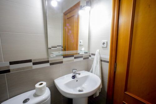 Tasteful double ensuite bedroom in Ciutat Jardí - Gallery - 11