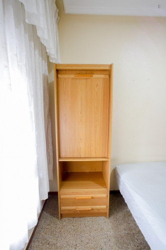 Tasteful double ensuite bedroom in Ciutat Jardí - Gallery - 20