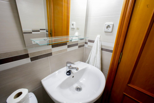 Tasteful double ensuite bedroom in Ciutat Jardí - Gallery - 12
