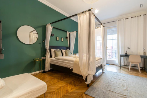 Very cool 3-bedroom apartment in Újlipótváros