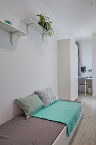 Very cosy single bedroom in Grochów