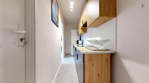 Neat single bedroom near Park Polskich Wynalazców - Gallery - 5