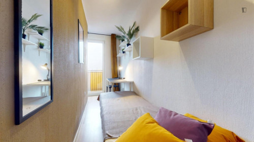 Welcoming single bedroom in Górce