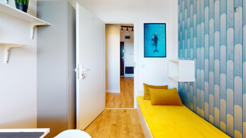 Lovely single bedroom near Kondratowicza metro