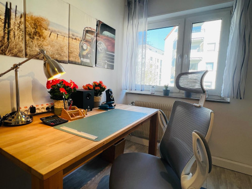 Stylish 2-Room Apartment with Balcony, Garage and Full Furnishing in Central Nuremberg – Ready to Move In - Gallery - 16