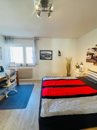 Stylish 2-Room Apartment with Balcony, Garage and Full Furnishing in Central Nuremberg – Ready to Move In - Gallery - 10
