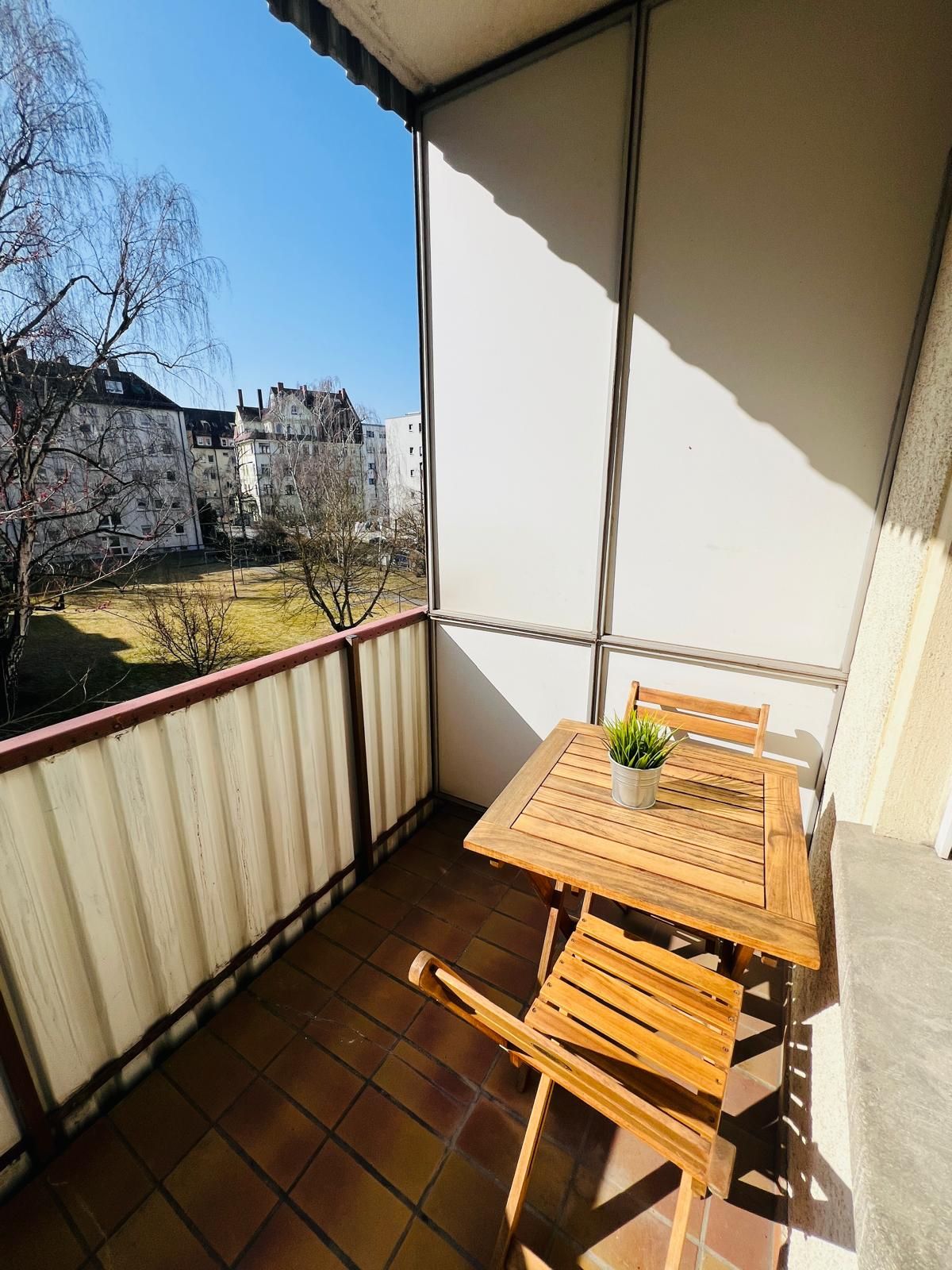 Stylish 2-Room Apartment With Balcony, Garage And Full Furnishing In Central Nuremberg – Ready To Mo - 34