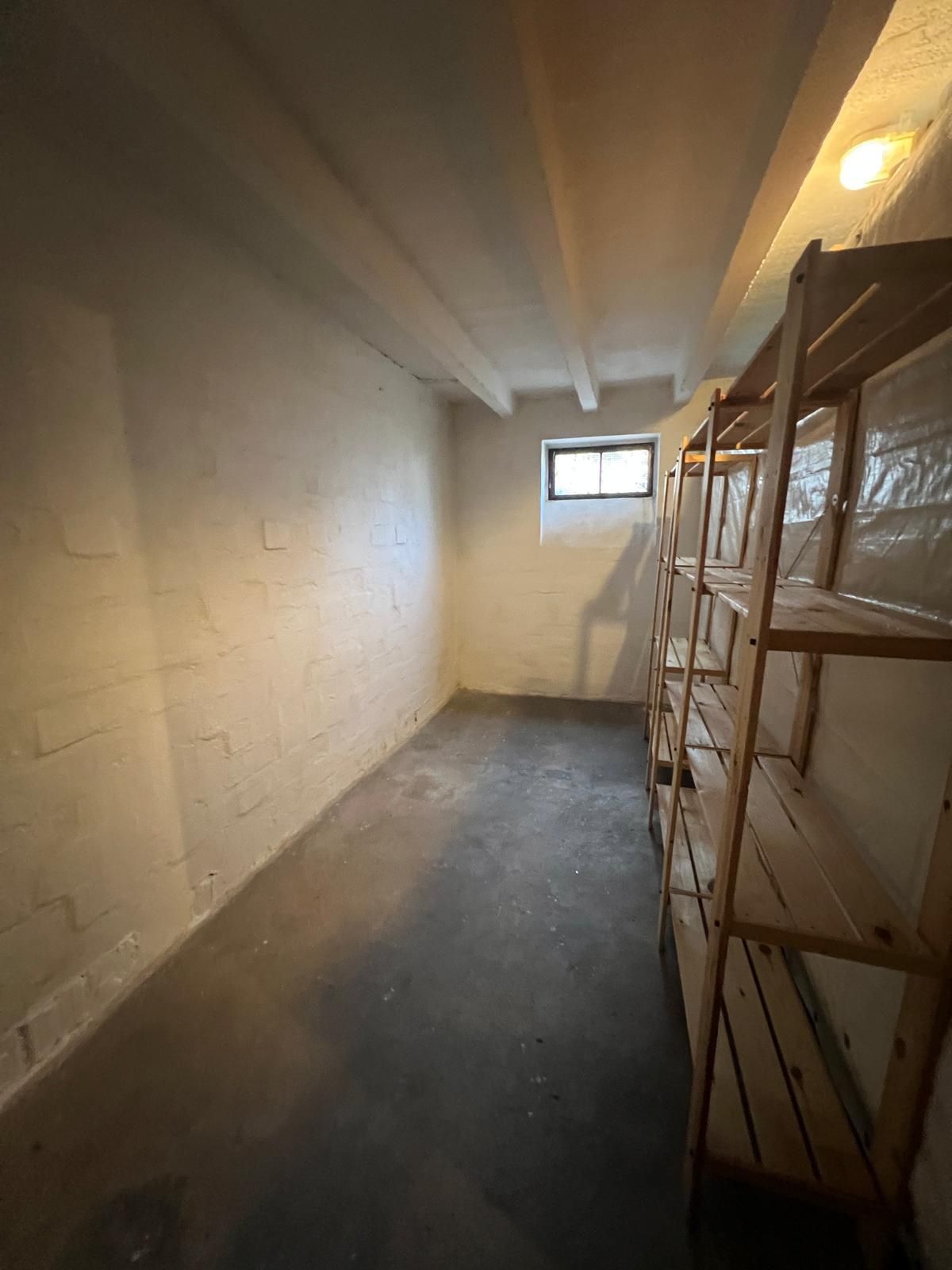 Stylish 2-Room Apartment With Balcony, Garage And Full Furnishing In Central Nuremberg – Ready To Mo - 2