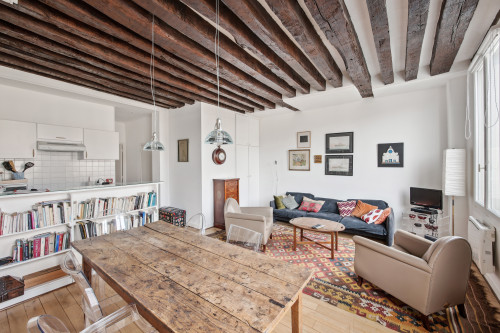 ID 410 - Lovely 1 bedroom apartment near Notre Dame