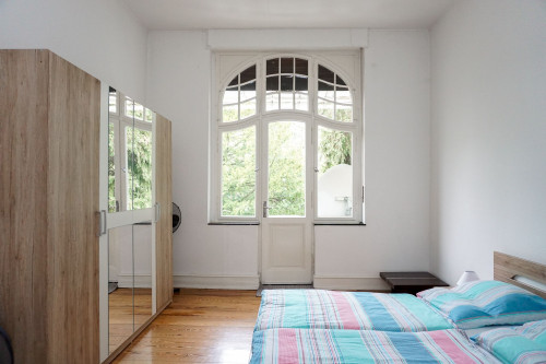 Spacious 4-room-apartment, 1000 mbit/s - by public gardens - Bonn-Bad Godesberg