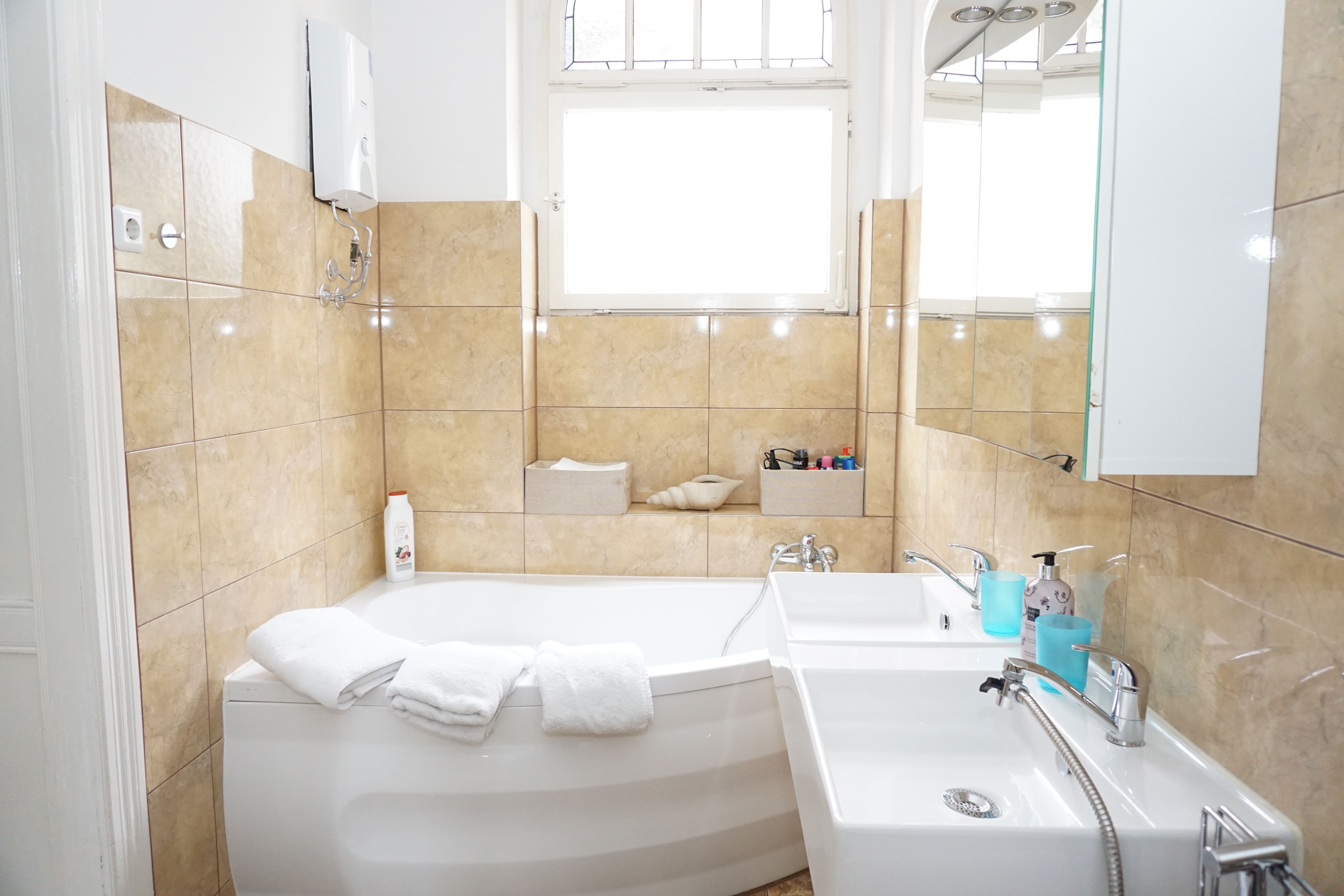 Spacious 4-Room-Apartment, 1000 Mbit/s - By Public Gardens - Bonn-Bad Godesberg - 8