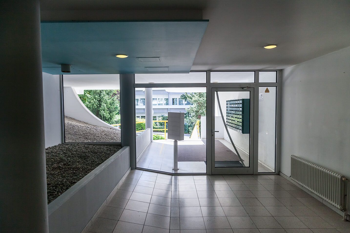  Inclusive Rent. - Business Apartment With Underground Parking And Balcony  -  Inclusive rent. - Business apartment with underground parking and balcony  - Gallery -  3