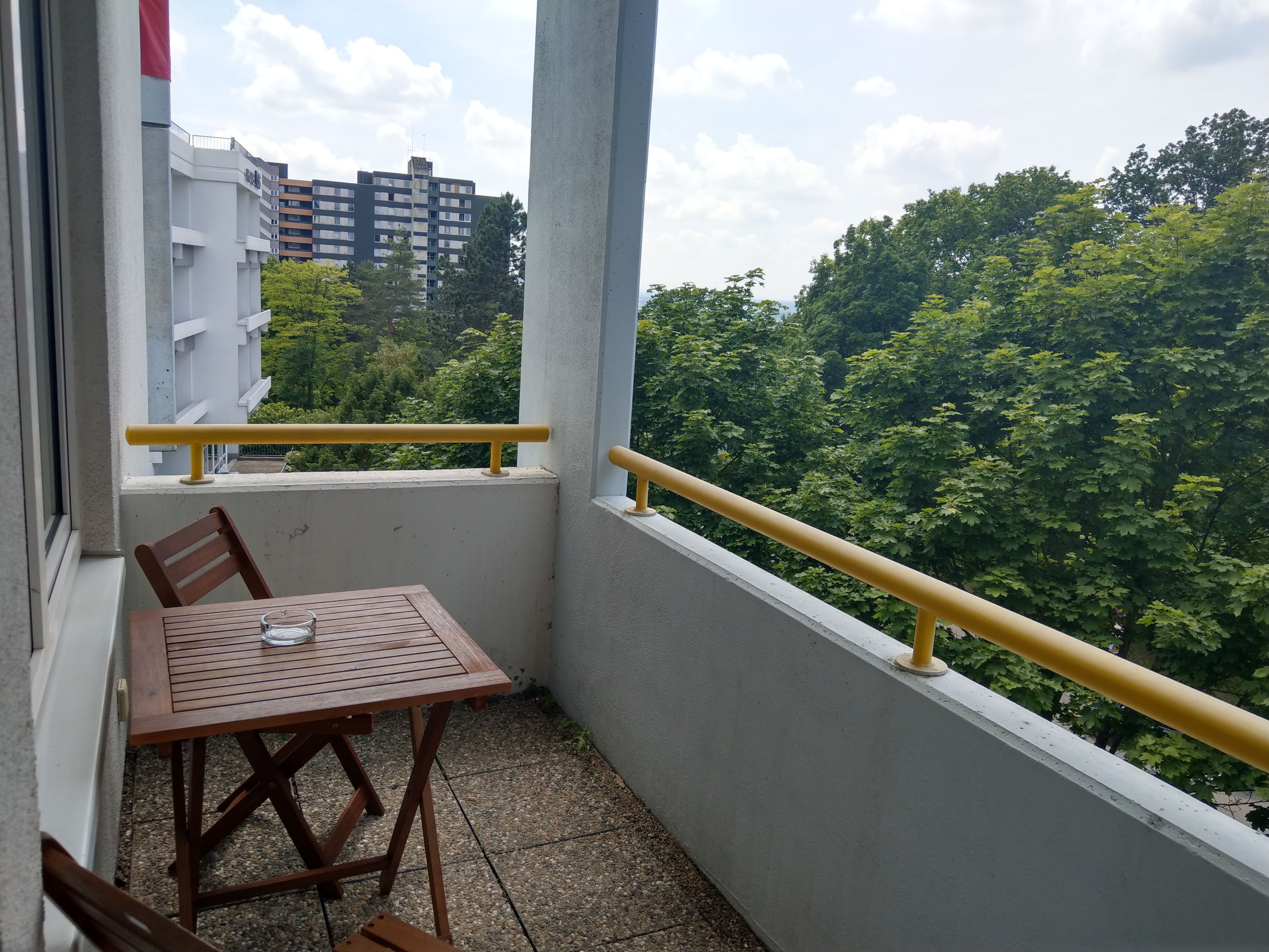  Inclusive Rent. - Business Apartment With Underground Parking And Balcony  -  Inclusive rent. - Business apartment with underground parking and balcony  - Gallery -  10