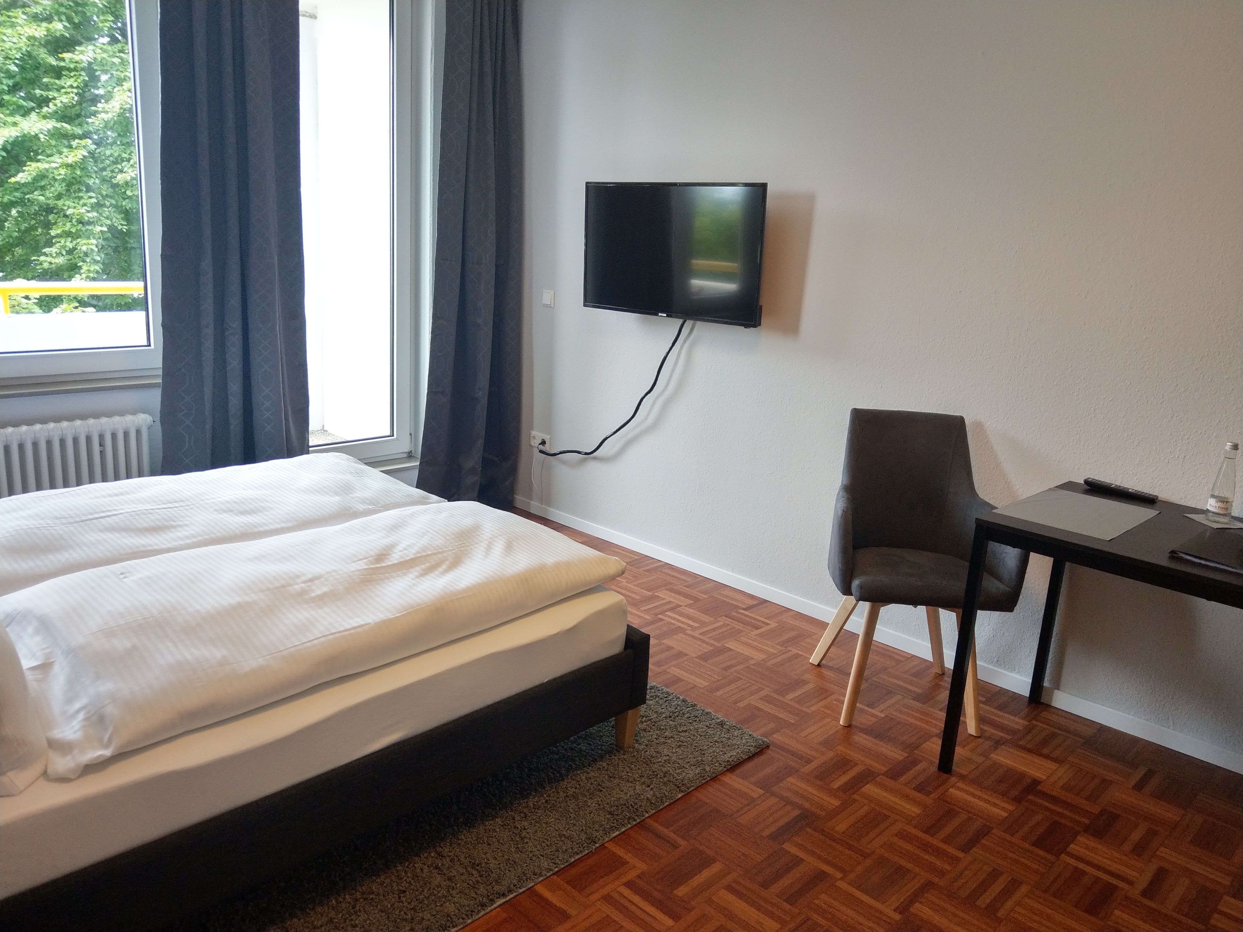  Inclusive Rent. - Business Apartment With Underground Parking And Balcony  -  Inclusive rent. - Business apartment with underground parking and balcony  - Gallery -  19