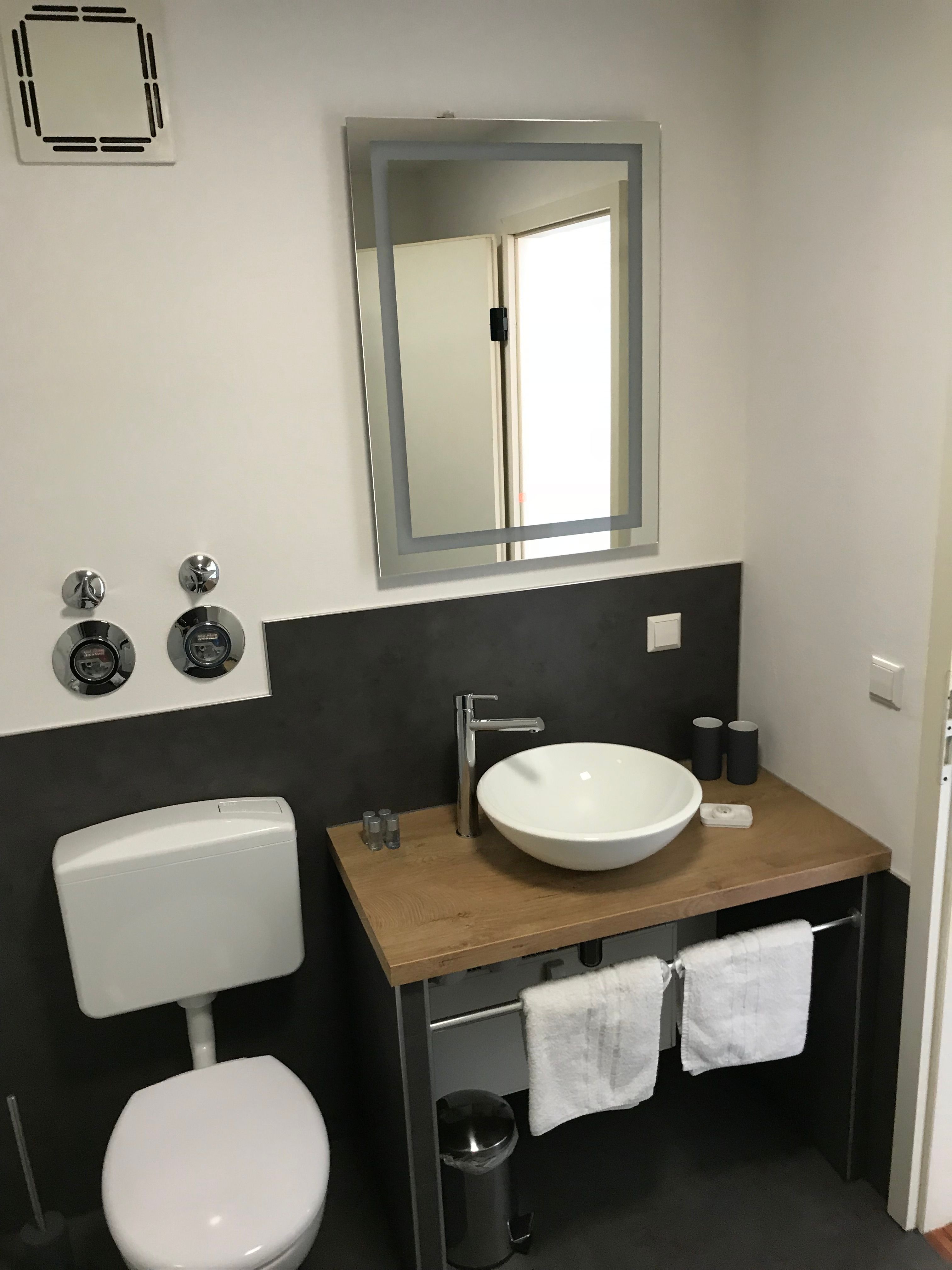  Inclusive Rent. - Business Apartment With Underground Parking And Balcony  -  Inclusive rent. - Business apartment with underground parking and balcony  - Gallery -  1