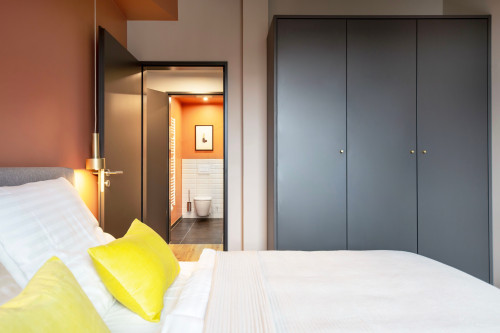 Exceptional One Bedroom Apartment in Leverkusen - Gallery - 6