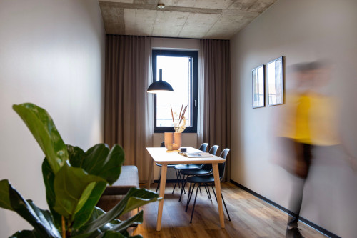 Exceptional One Bedroom Apartment in Leverkusen - Gallery - 9