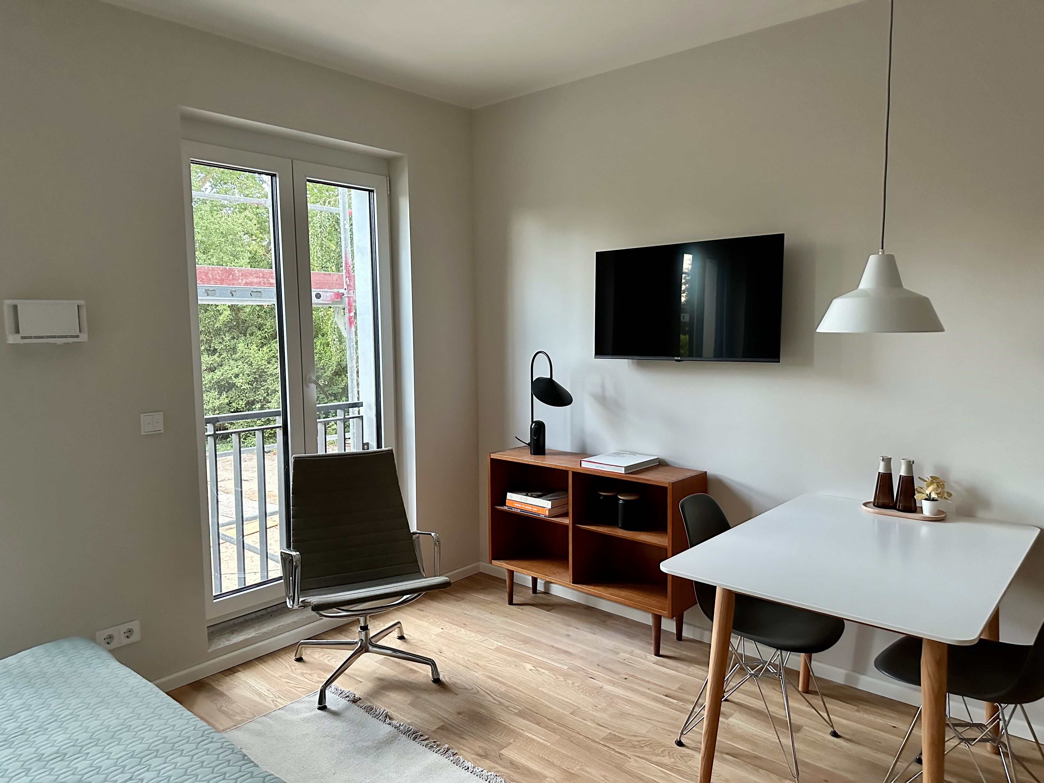  Modern Park-Side Luxury Studio In Villa Ensemble (Potsdam)  -  Modern Park-side Luxury Studio in Villa Ensemble (Potsdam)  - Gallery -  14