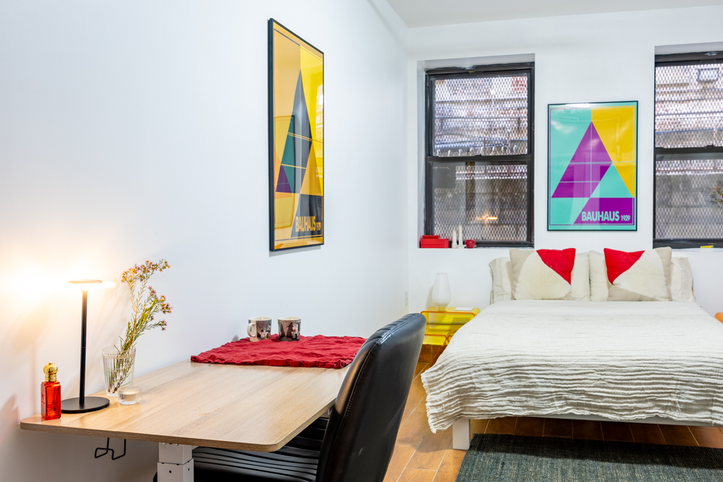 Standard - The Parkside House - Gallery - 5