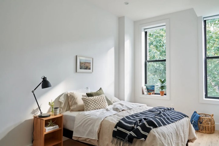  Large  -  The Dean House  - Gallery -  1