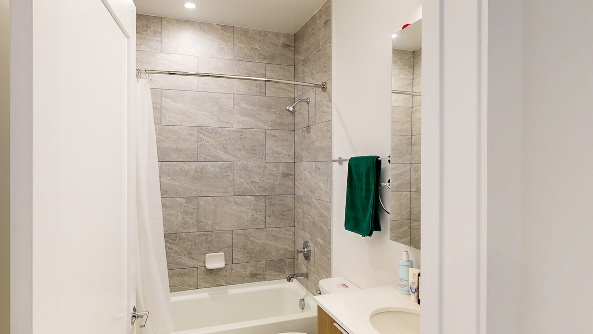  Standard+  -  The Parkway House  - Gallery -  3