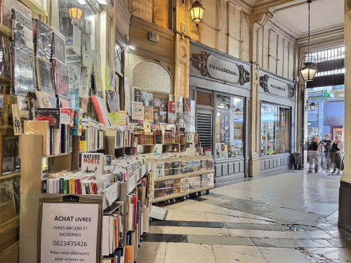 Chic Furnished Apartment - 2 Rooms - 50m2 - Grands Boulevards - Lafayette - 75009 Paris