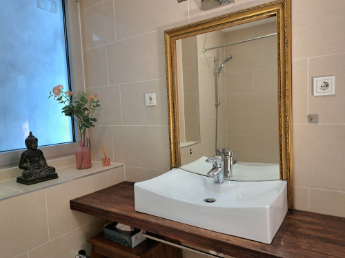 Art apartment with roof terrace and flair, quiet, close to Frankfurt - Gallery - 6