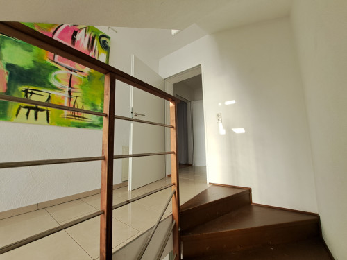 Art apartment with roof terrace and flair, quiet, close to Frankfurt - Gallery - 11