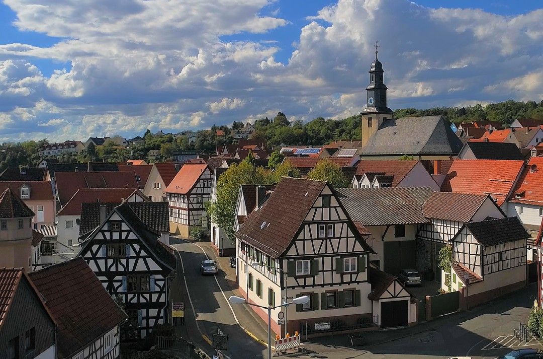  Art Apartment With Roof Terrace And Flair, Quiet, Close To Frankfurt  -  Art apartment with roof terrace and flair, quiet, close to Frankfurt  - Gallery -  2