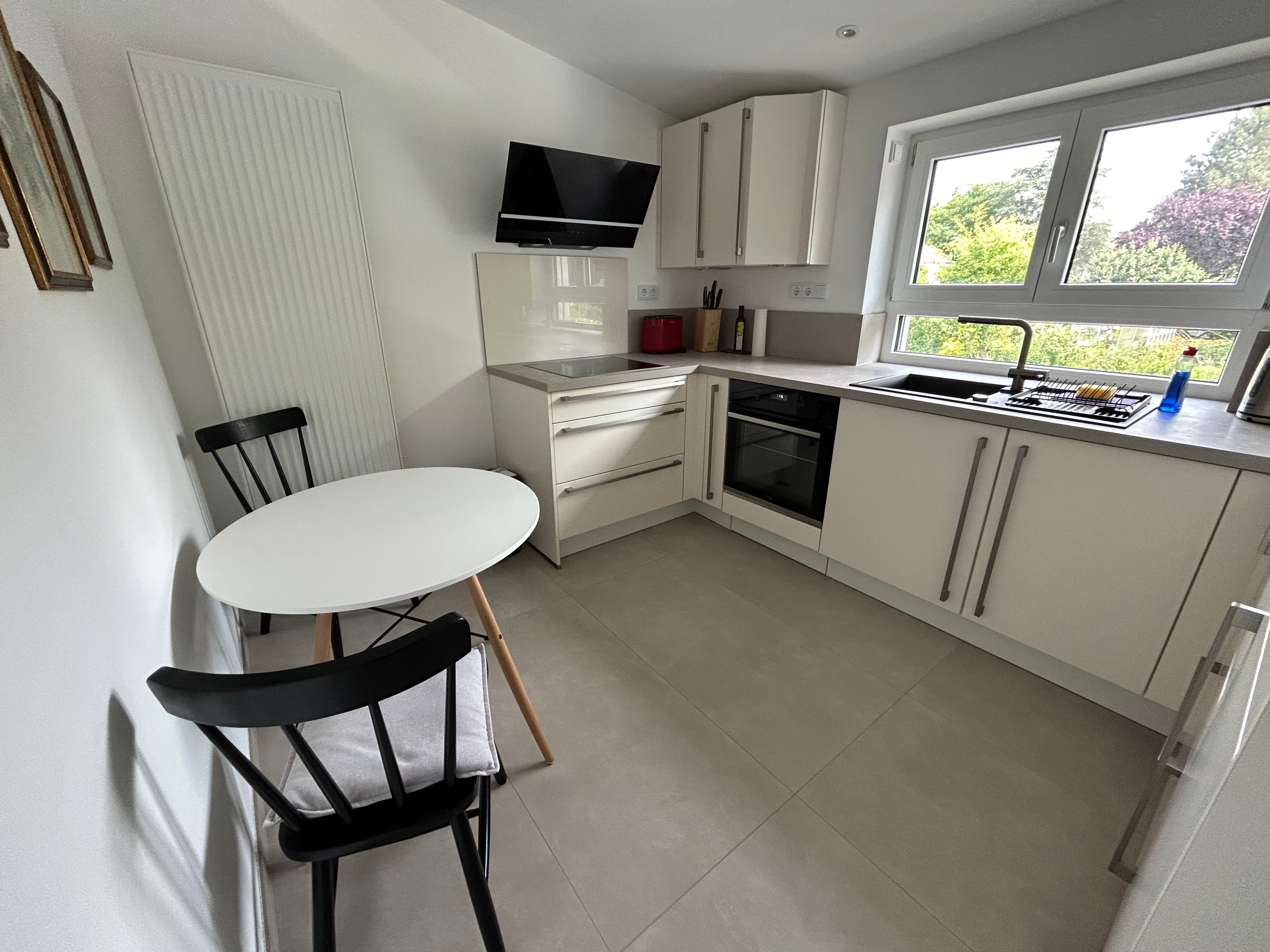  Modern 2-Room Apartment / Fully Furnished / Max. 1 Year  -  Modern 2-room apartment / fully furnished / max. 1 year  - Gallery -  6