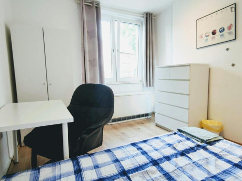 Welcoming single bedroom near Dortmund Germania station - Gallery - 2