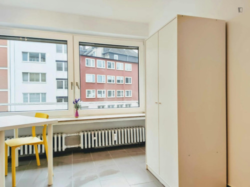 Comfy single bedroom near Dortmund Stadthaus metro