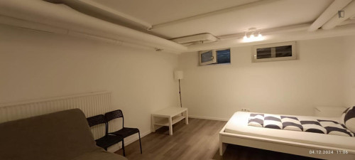 Neat little single bedroom near Dortmund Stadthaus station
